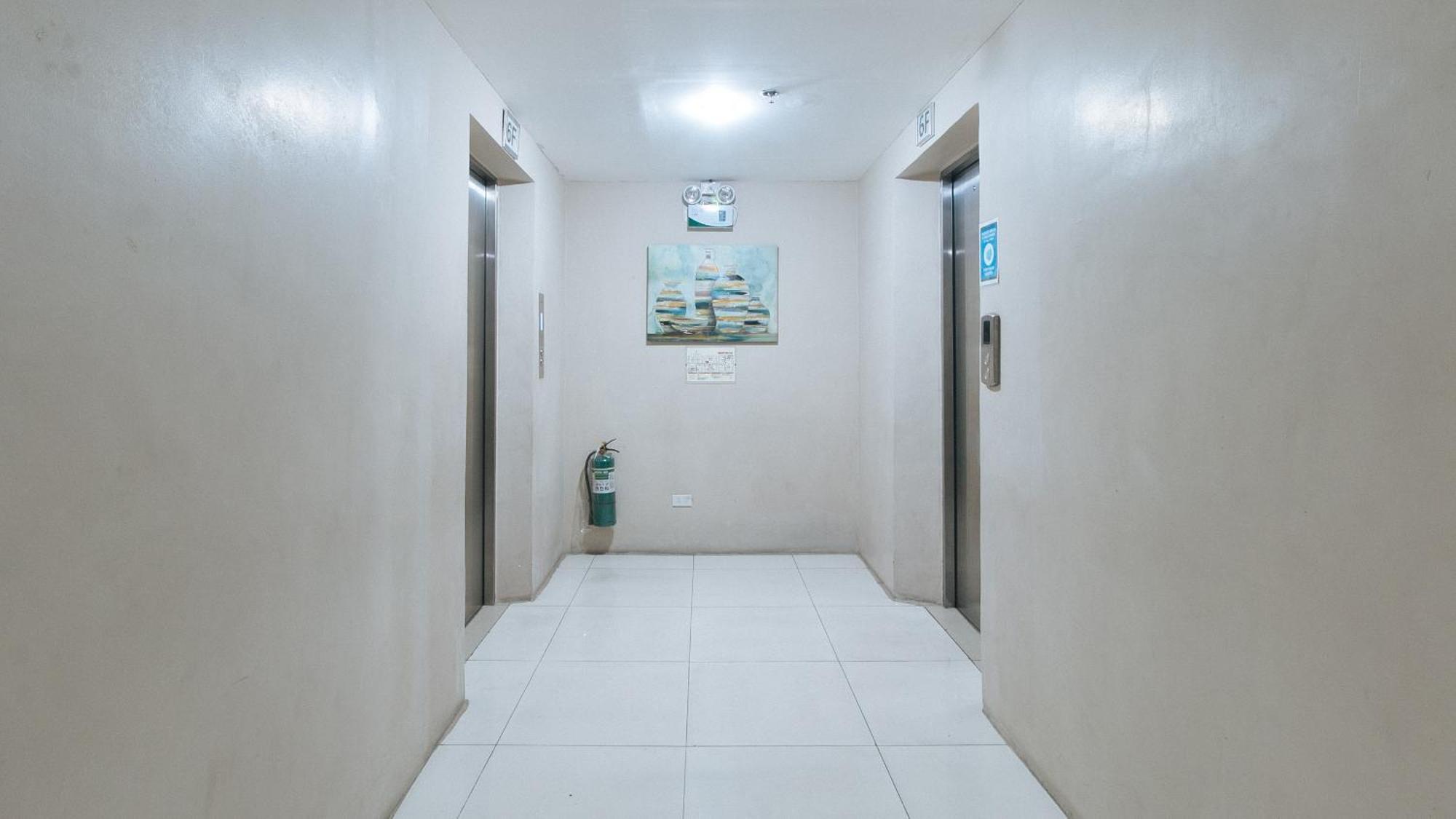סן פדרו מקאטי Reddoorz @ Melbourne Suites Makati מראה חיצוני תמונה