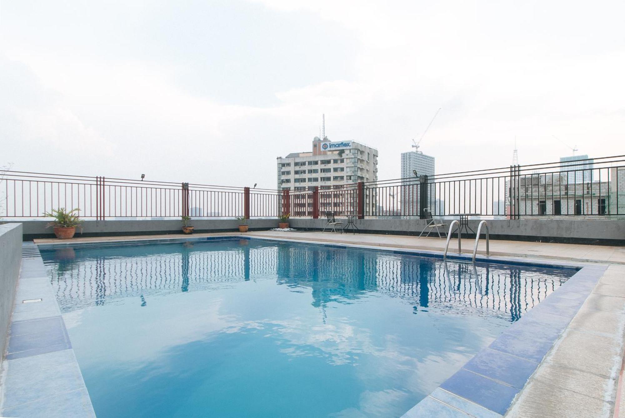 סן פדרו מקאטי Reddoorz @ Melbourne Suites Makati מראה חיצוני תמונה